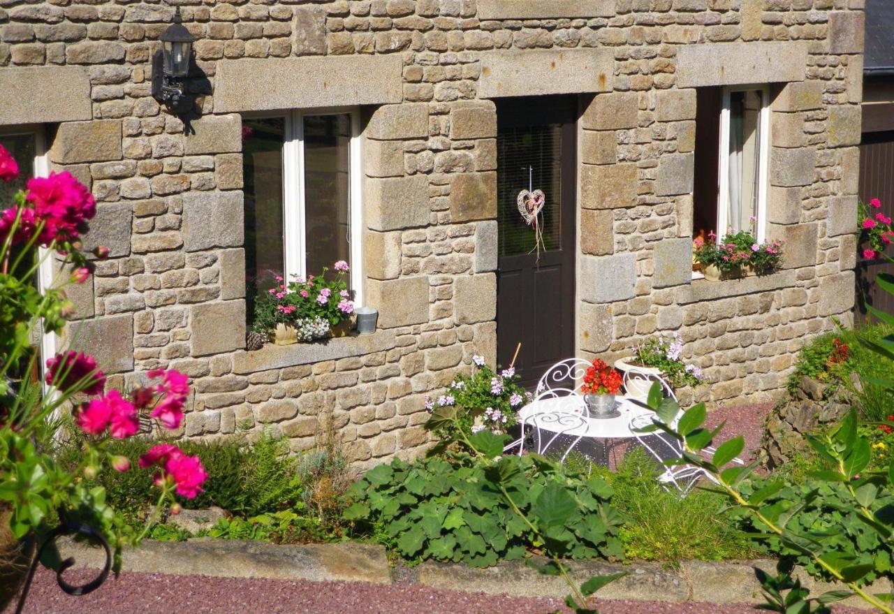 ホテル Le Petit Bois Normand Champ-du-Boult エクステリア 写真